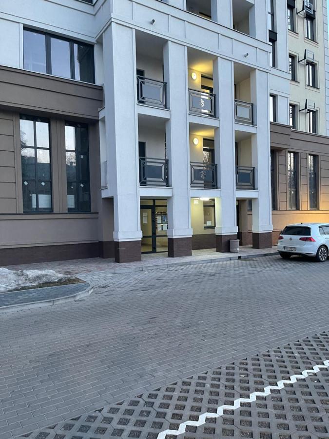 Vip Квартира В Центре Города, Новостойка В Жк Prestige Apаrtments, Ровно Exteriör bild
